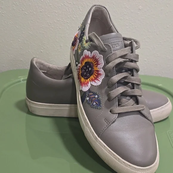 Sketcher Sinker Floral Embroidered Shoes Sz 9 - Picture 2 of 9